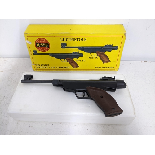 604 - THIS LOT HAS BEEN WITHDRAWN
A German Luftpistole, model 5G, air pistol, cal 4.5/.177, boxed
Location... 