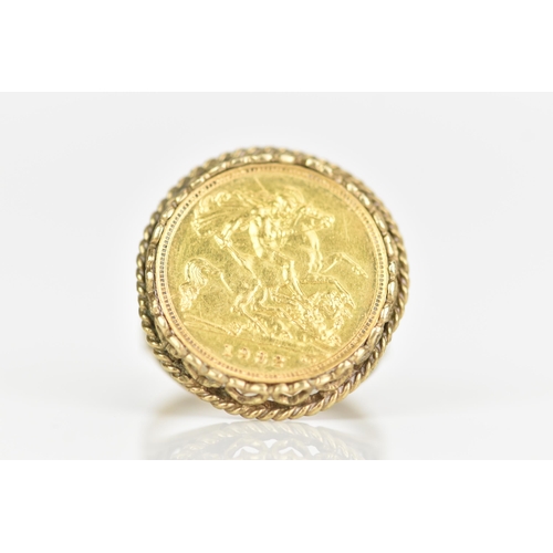 224 - United Kingdom - Elizabeth II (1952-2022), 1982 Half Gold Sovereign, London Mint, mounted in a 9ct g... 