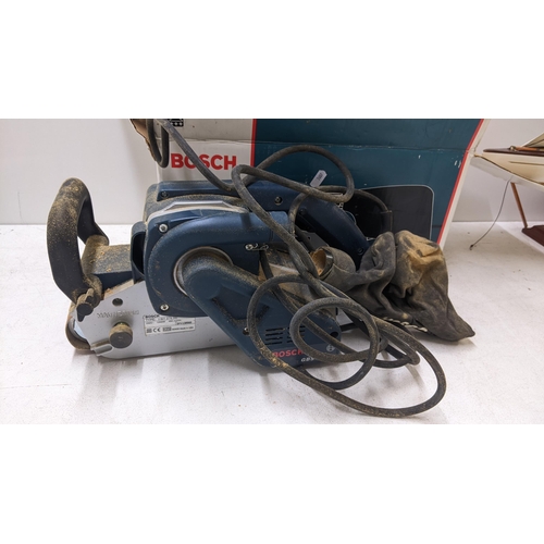 258 - A Bosch GB2 100A belt sander with box
Location: LWB
If there is no condition report, please advise