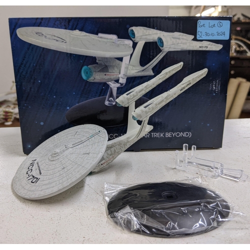 52 - Five Star Trek boxed model spacecrafts to include Regula 1 USS Enterprise NCC-1701 (Star Trek Beyond... 