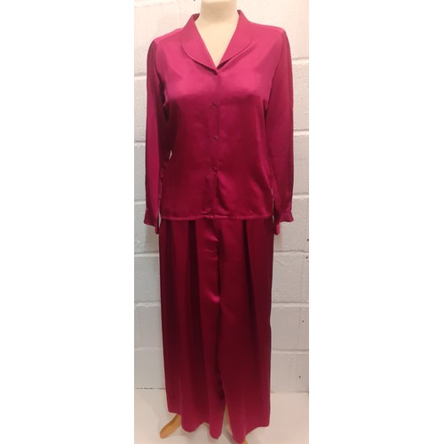 4 - Missoni for Harrods- A ladies 2-piece silk mix outfit in fuchsia comprising a pair of wide leg trous... 