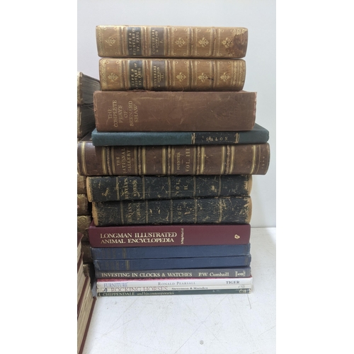 179 - A collection of vintage books to include Waverley novels - Abbotsford Edition 12 volumes, together w... 