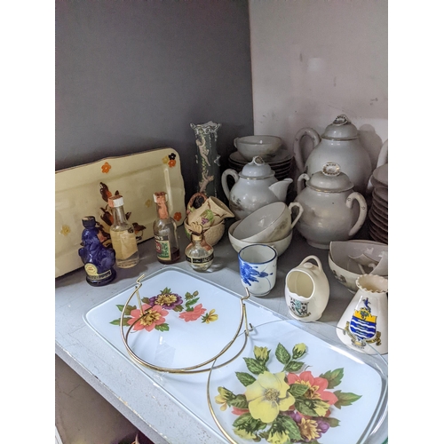 79 - A selection of ceramics to include various crested china, Japanese tea sets, Victorian opaline glass... 