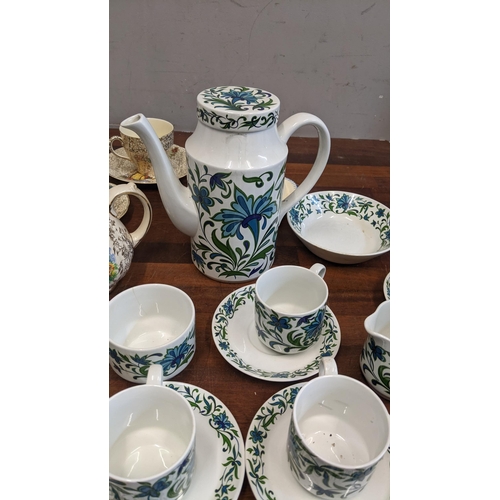 316 - A collection of ceramics to include a 1930s J Fryer & Sons part tea set and a Midwinter coffee set L... 