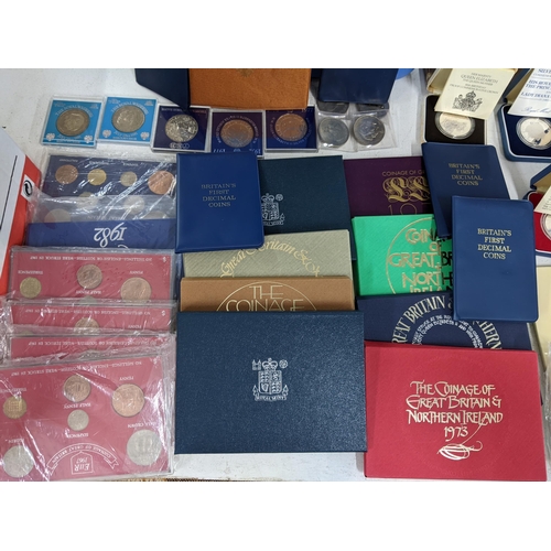 269 - A collection of coins to include proof sets, commemorative examples and others
Location: A1B
If ther... 