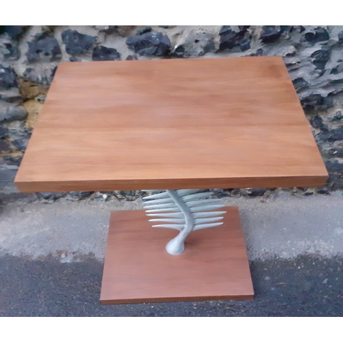 196 - A contemporary table having a support in the form of a fish skeleton 76.5cm h x 64cm w
Location: BWR... 