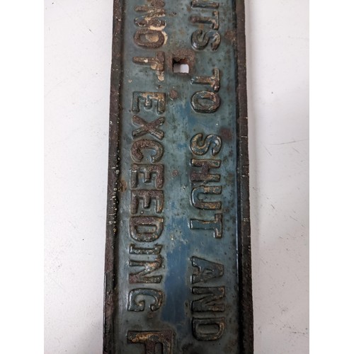 414 - A late 19th/20th century Great Northern Railway blue painted cast iron sign 