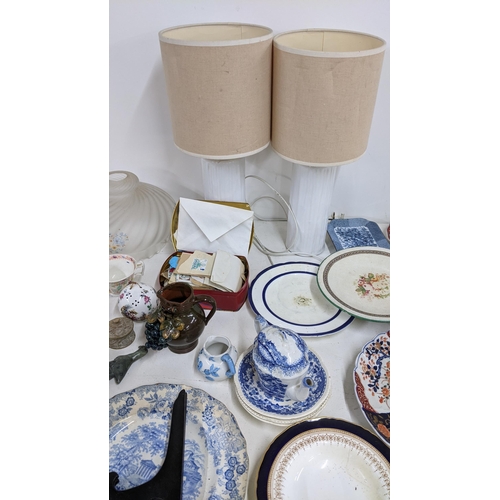 482 - A mixed lot to include Imari plates, crystal cut glasses, Royal Crown Derby mugs, a boxed jadeite se... 