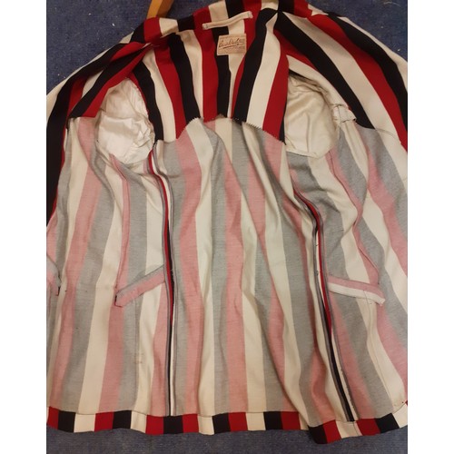 129 - A vintage Bainbridges of Newcastle gents striped blazer in cream, navy and crimson having brass butt... 