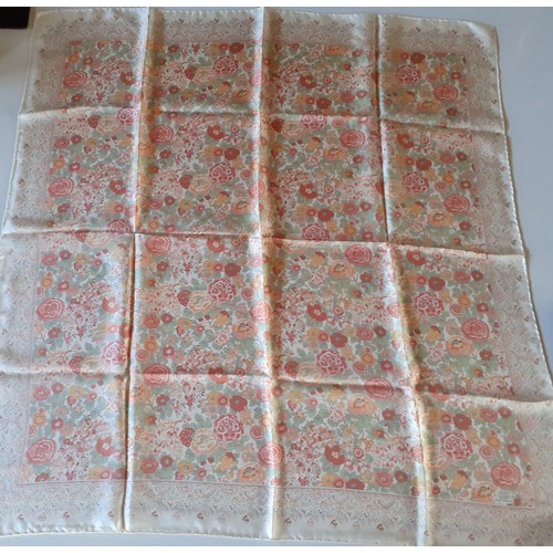 152 - Liberty- A group of 7 vintage silk scarves A/F circa 1970's-80's. Location: BWR
Condition: Some have... 