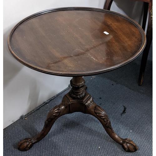 206 - A George III and later mahogany snap top occasional table having a dish top and on cabriole legs, 55... 