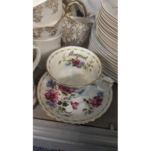 275 - Mixed ceramics to include a Royal Albert Poppy pattern August tea cup and saucer, together with Roya... 