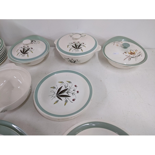 339 - A Wedgwood part dinner service ' Tiger Lily' along with a part Alfred Meakin dinner service 'Hedgero... 