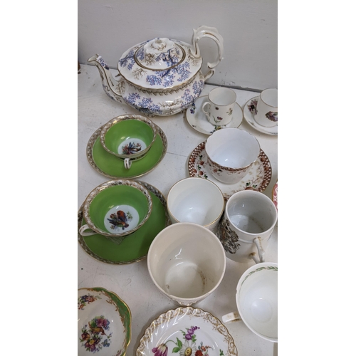 260 - A collection of ceramics to include a Royal Worcester Prince Regent dish, four Royal Albert Crown ch... 