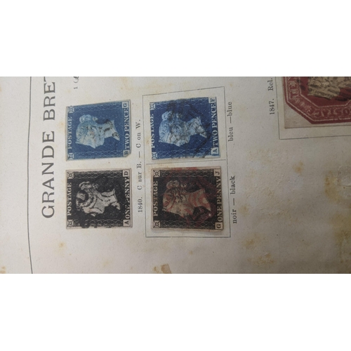 470 - A quantity of postage stamps and albums including examples from around the world, Great Britain, Chi... 