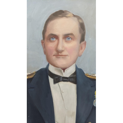 527 - An oil on canvas depicting a Naval gentleman in a gilt moulded frame, 68cm x 63cm
Location:LAF
If th... 