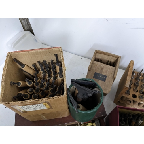 474 - A good quantity of bookbinders and printers tools, letters and other accessories to include 22 carat... 