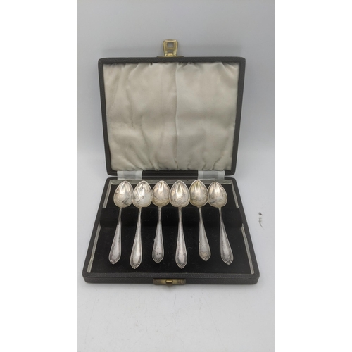 93 - A set of six Robert Fead Mosley silver teaspoons, hallmarked Sheffield 1949, 83.4g, in a fitted case... 