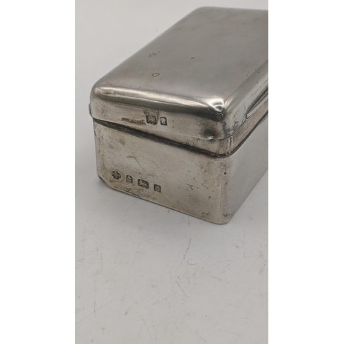 96 - A William Hutton & Sons silver rectangular ring box with fitted interior, hallmarked Birmingham 1903... 