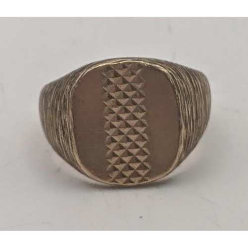 30 - A 9ct gold gent's textured signet ring 13.5g, size U 1/2 Location:
If there is no condition report s... 