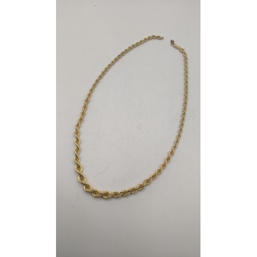 40 - A 9ct yellow gold graduated rope twist necklace A/F, 9.4g Location:
If there is no condition report ... 