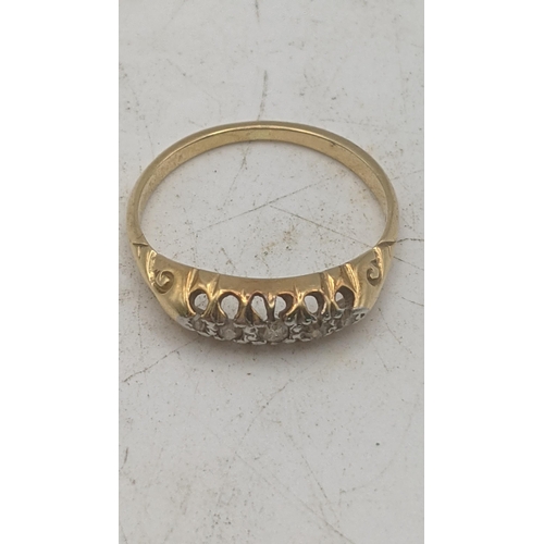 192 - An 18ct yellow gold and 5-stone brilliant cut diamond ring, 2.1g Location: RING
If there is no condi... 