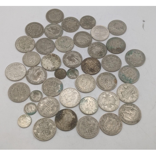 206 - A collection of 1920s/1946 silver British coinage to include half crowns, total weight 507.7g Locati... 