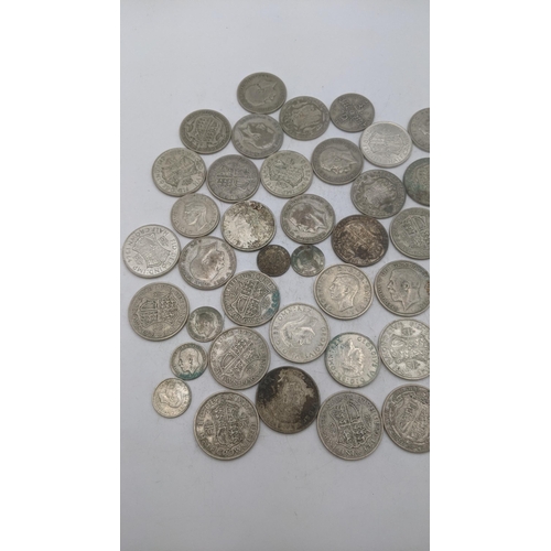 206 - A collection of 1920s/1946 silver British coinage to include half crowns, total weight 507.7g Locati... 