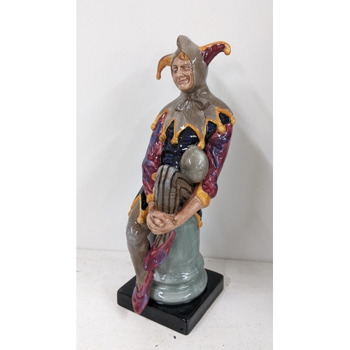 414 - A Royal Doulton figure entitled The Jester numbered HN2016, 24.5h
Location:9.1 If there is no condit... 