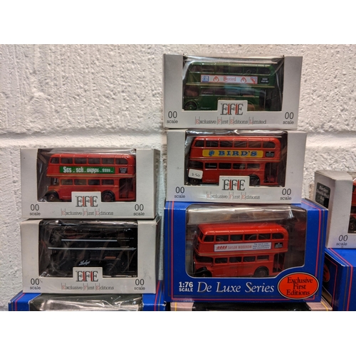 79 - A large collection of model buses to include Exclusive First Editions and later 00 gauge, together w... 