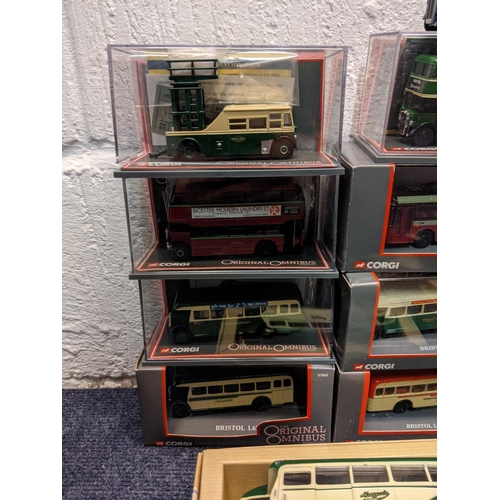 95 - Seventeen boxed model vehicles, fifteen buses and a Bristol Tower Wagon, one un-boxed Exclusive Firs... 