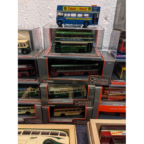 95 - Seventeen boxed model vehicles, fifteen buses and a Bristol Tower Wagon, one un-boxed Exclusive Firs... 