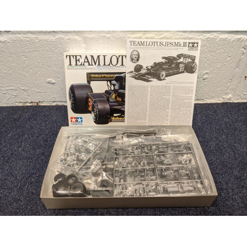 98 - ***THIS LOT HAS BEEN WITHDRAWN***Six Tamiya boxed model racing car building kits to include a Big Sc... 