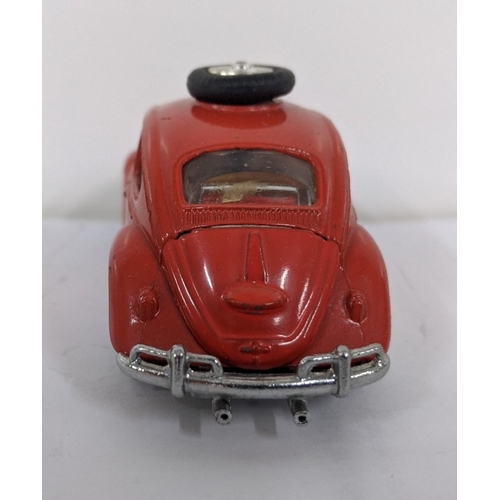 Corgi Toys 256 - Volkswagen 1200 in East African Safari Trim with