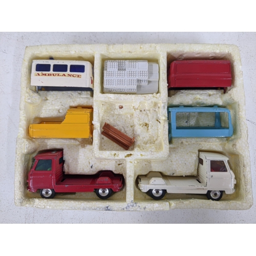 Corgi Toys Constructor Set - Commer 3/4 ton chassis GS24