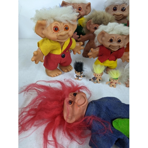 Miniature troll dolls deals