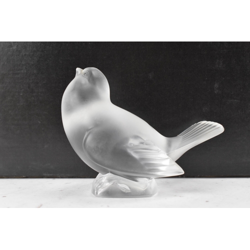 34 - A Lalique 'Moineau Moqueur' frosted glass paperweight fashioned as sparrow, signed 'Lalique France' ... 