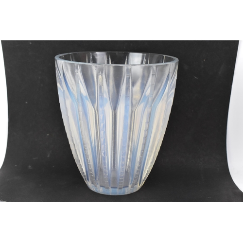 40 - An Art Deco René Lalique 'Chamonix' opalescent glass vase, designed 1933, Etched R.LALIQUE FRANCE si... 