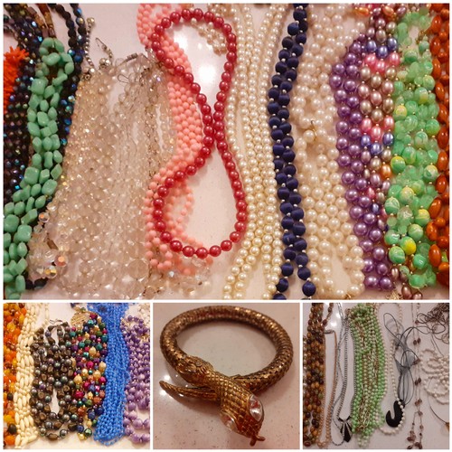 76 - A large quantity of vintage bead necklaces to include Aurora Borealis examples and simulated pearls ... 