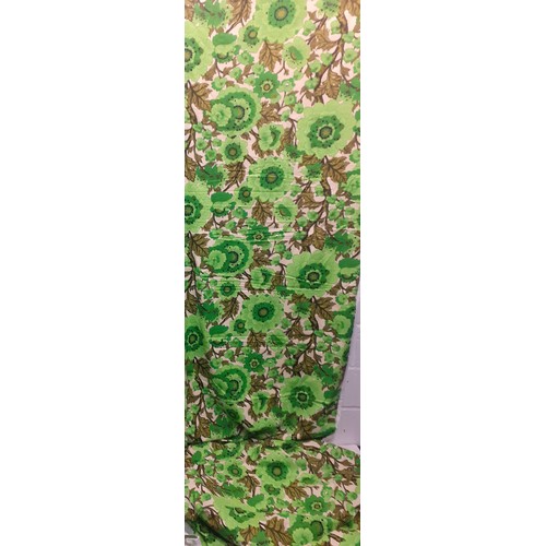 108 - A bolt of 1970's cotton home furnishing fabric in green and floral design, approx 7m. Location:BWR
I... 