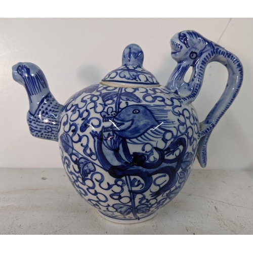 81 - A small collection of mid/late 20th century Chinese ceramics to include a teapot, two lidded jars (o... 