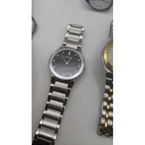 69 - Watches to include two Citizen and a Swatch and another
Location: CAB
If there is no condition repor... 