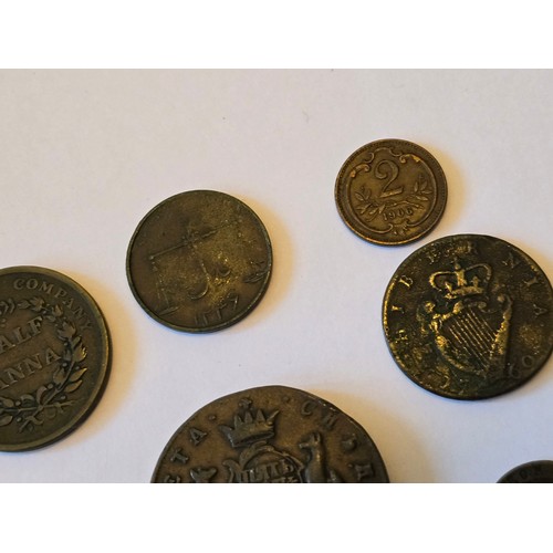 132 - 18th Century and later world coinage to include, a 1772 Catherine II 'The Great' Siberia 5 Kopecks, ... 