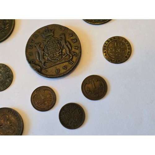 132 - 18th Century and later world coinage to include, a 1772 Catherine II 'The Great' Siberia 5 Kopecks, ... 