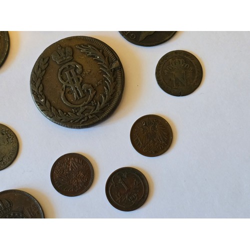 132 - 18th Century and later world coinage to include, a 1772 Catherine II 'The Great' Siberia 5 Kopecks, ... 