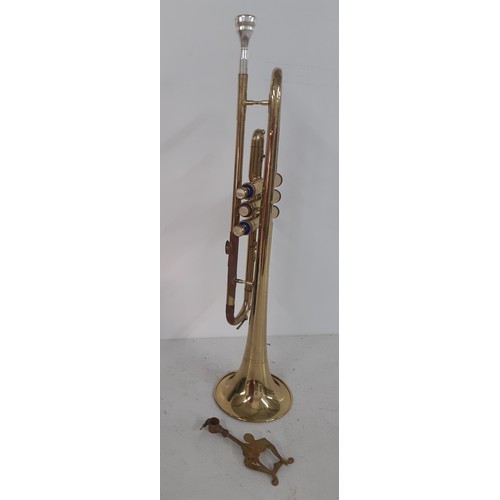 497 - A Boosey & Hawkes LaFleur gold tone trumpet, serial no:077587 with fitted case and accessories toget... 