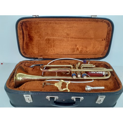 497 - A Boosey & Hawkes LaFleur gold tone trumpet, serial no:077587 with fitted case and accessories toget... 