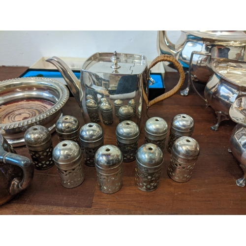 466 - Silver plate and EPNS tableware to include teapots, salts, a wine/bottle coaster and other items Loc... 