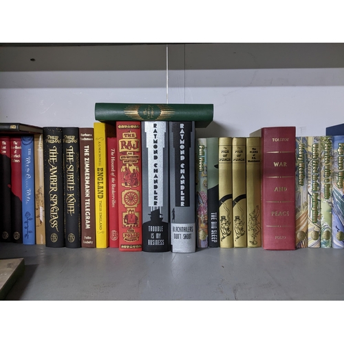 501 - A collection of Folio Edition books to include The Adventures of Sherlock Holmes and four other volu... 