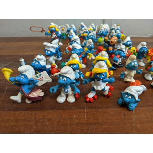 517 - Approximately 50 Schleich and Peyo Smurf figures
Location: RAB
If there is no condition report shown... 